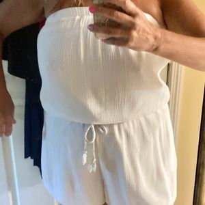 Strapless Juicy Couture,lined white romper worn 1x silver drawstring waist sz L